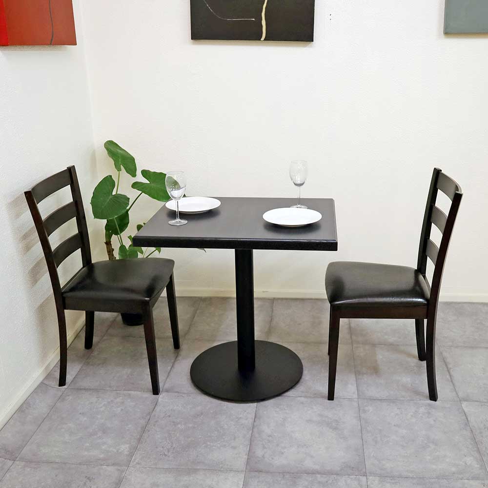 飲食店テーブルブラック