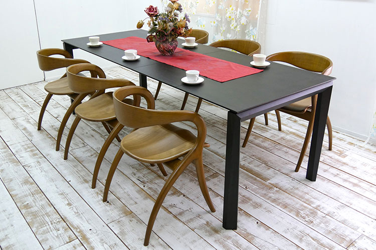 エクステンションテーブル